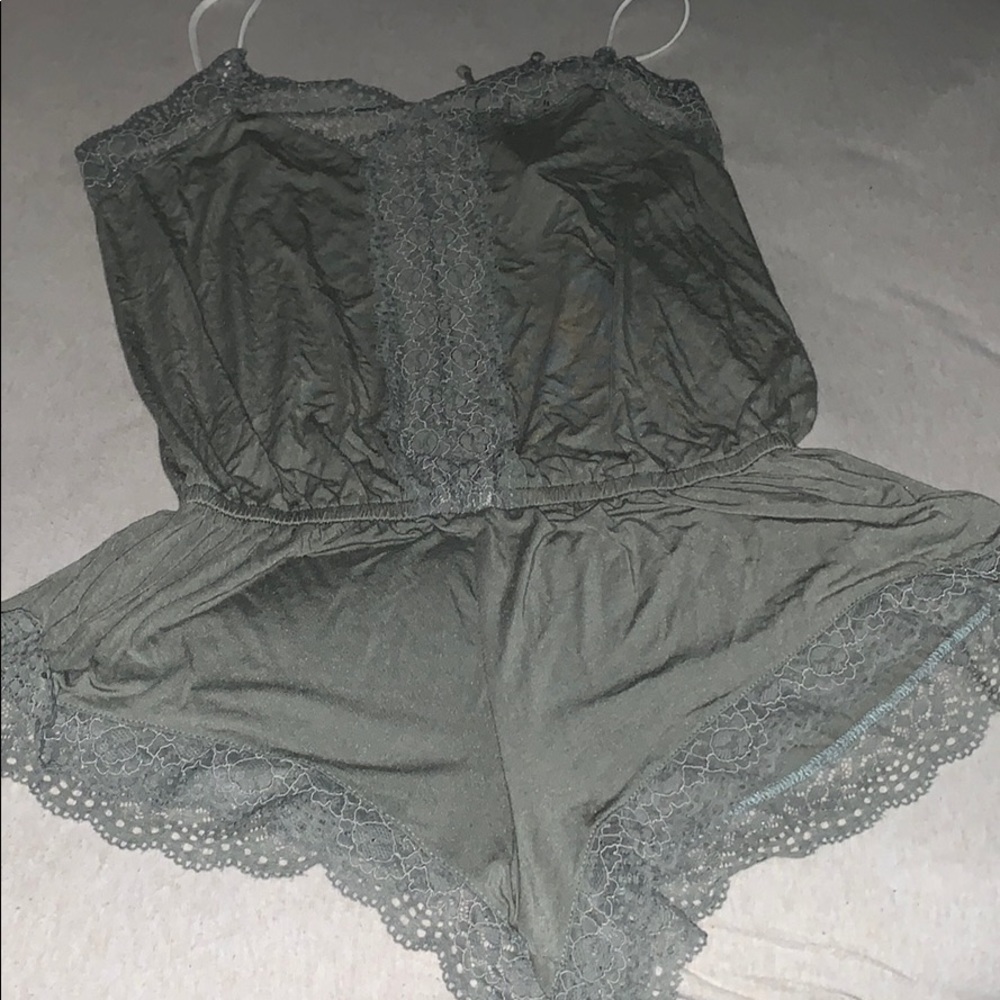 Cute sleeping 1 piece